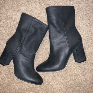 LUCKY BRAND Soft Leather Block Boots